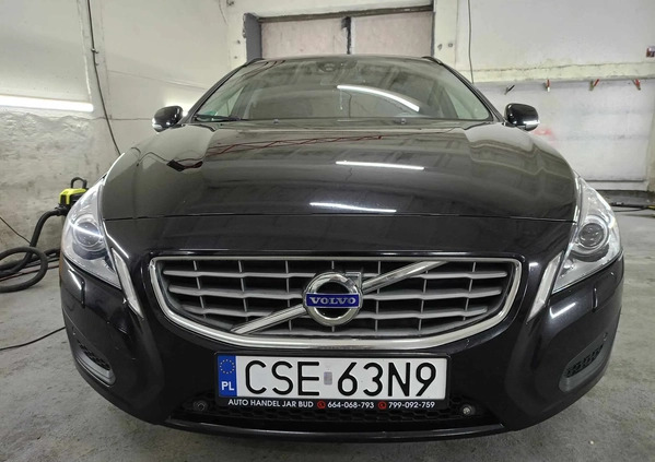 Volvo V60 cena 34500 przebieg: 195000, rok produkcji 2011 z Więcbork małe 67